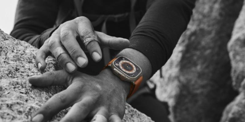 Apple представила Watch Ultra — самые большие и крепкие смарт-часы в линейке